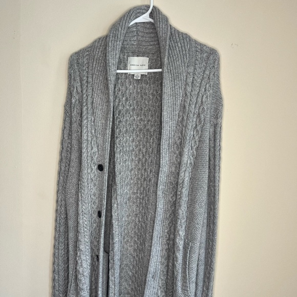 American Eagle Cardigan - Picture 1 of 3